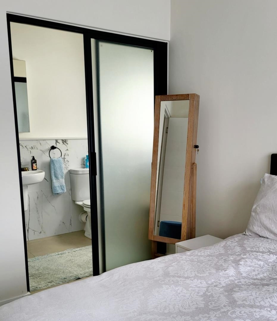 To Let 1 Bedroom Property for Rent in Parklands Western Cape